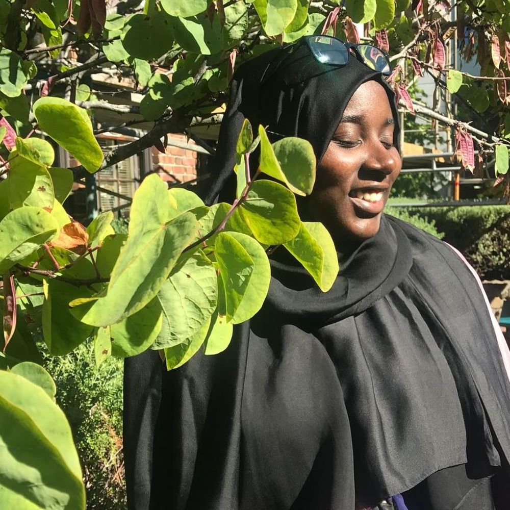 Meet your Posher, Mariama